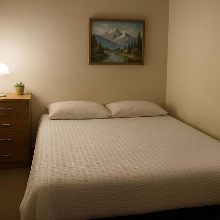 Comfy 2 Bedroom Flat Near Edinburgh City Center Exterior foto